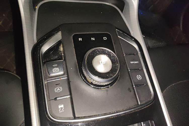 Used Geely Auto Emgrand GSe 2018 ZhenShang Model Gear Lever