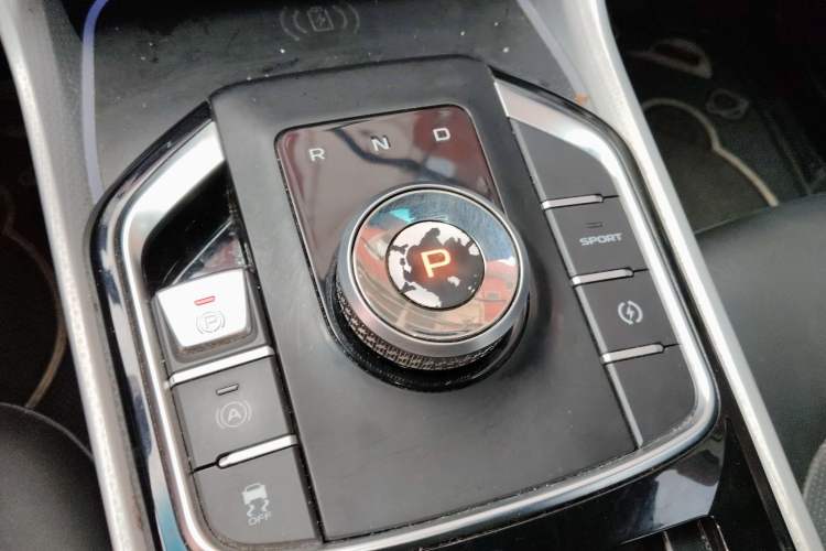 Used Geely Auto Emgrand GSe 2018 Zunshang Model Gear Lever