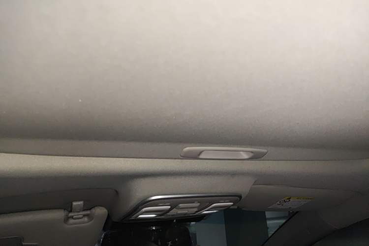 Used Geely Auto Emgrand GSe 2018 ZhenShang Model Headliner