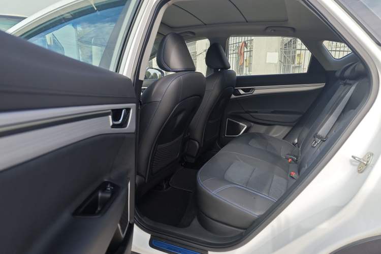 Used Geely Auto Emgrand GSe 2018 Zunshang Model Interior 2