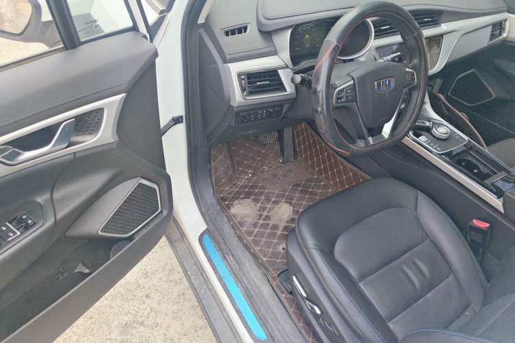 Used Geely Auto Emgrand GSe 2018 Zunshang Model Interior 3