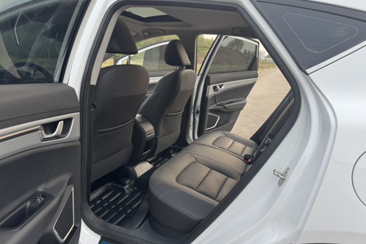 Used Geely Auto Emgrand GSe 2018 ZhenShang Model Interior 7