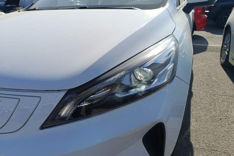 Used Geely Auto Emgrand GSe 2018 ZhenShang Model Left Front Headlight
