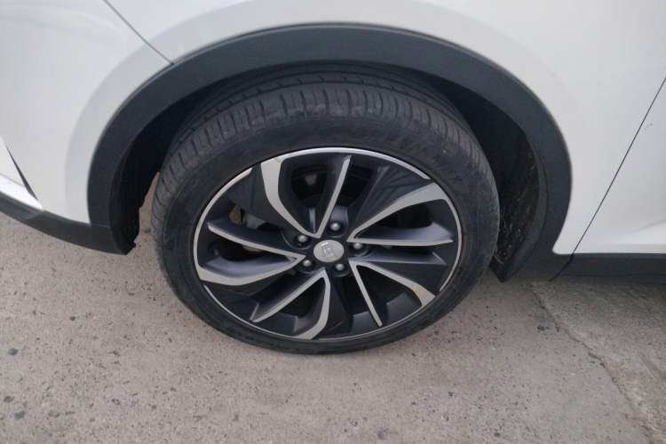 Used Geely Auto Emgrand GSe 2018 Zunshang Model Left Front Wheel Hub