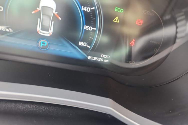 Used Geely Auto Emgrand GSe 2018 ZhenShang Model Odometer Close Up