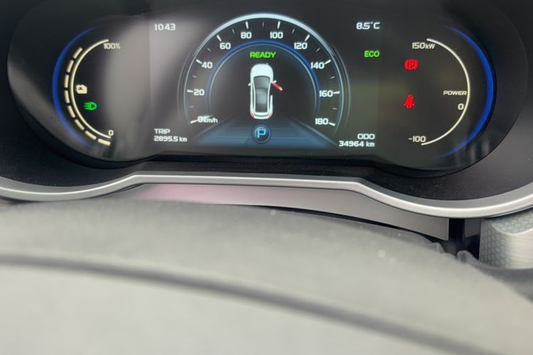 Used Geely Auto Emgrand GSe 2018 ZhenShang Model Odometer Close Up