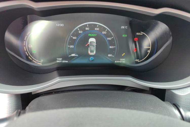 Used Geely Auto Emgrand GSe 2018 Zunshang Model Odometer Close Up