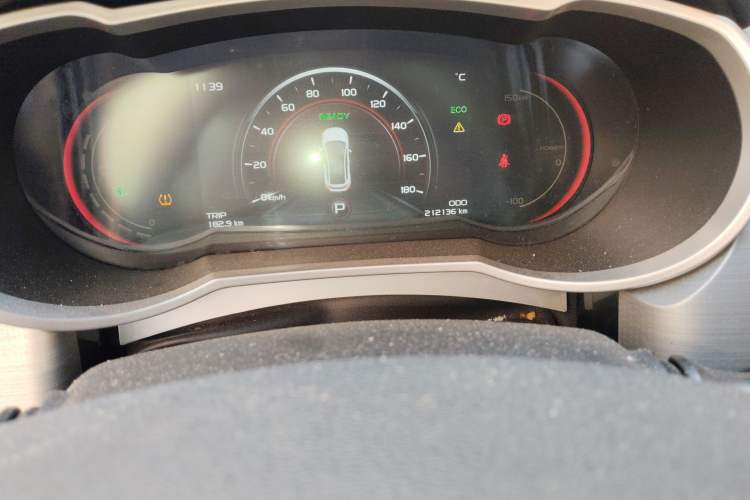 Used Geely Auto Emgrand GSe 2018 Zunshang Model Odometer Close Up