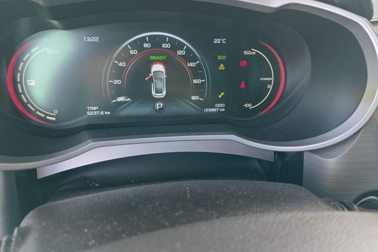 Used Geely Auto Emgrand GSe 2018 Zunshang Model Odometer Close Up