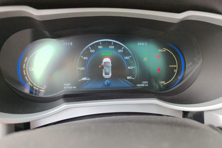 Used Geely Auto Emgrand GSe 2018 Zunshang Model Odometer Close Up
