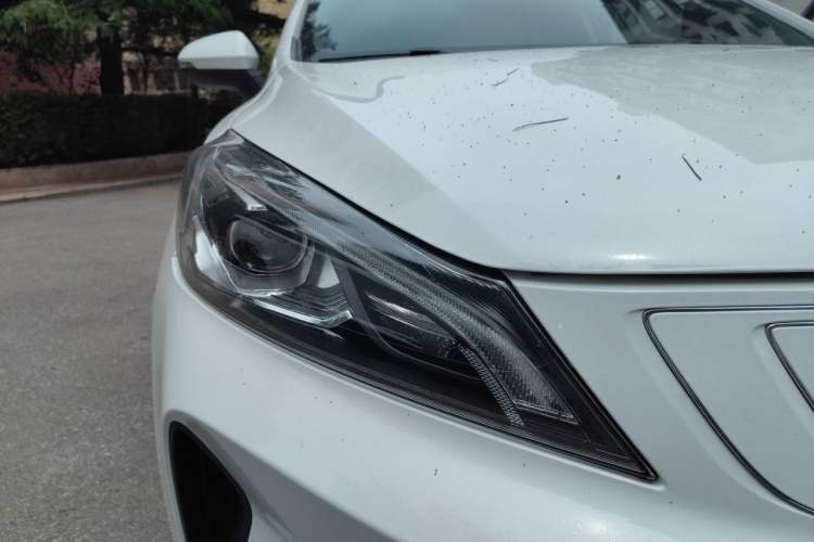 Used Geely Auto Emgrand GSe 2018 Zunshang Model Right Front Headlight