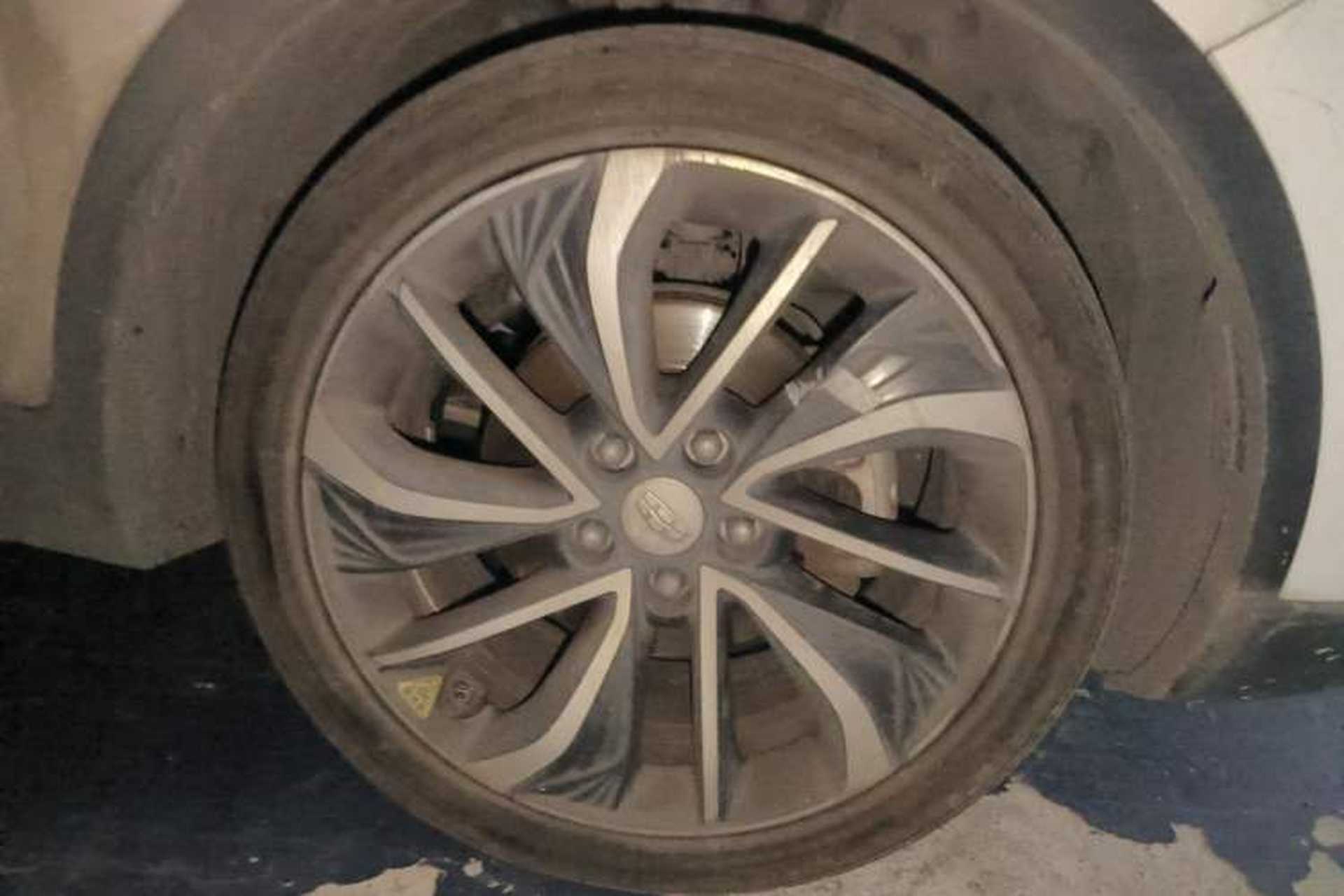 Used Geely Auto Emgrand GSe 2018 ZhenShang Model Right Front Wheel Hub