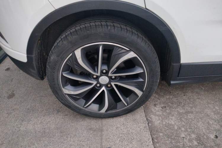 Used Geely Auto Emgrand GSe 2018 Zunshang Model Right Rear Wheel Hub
