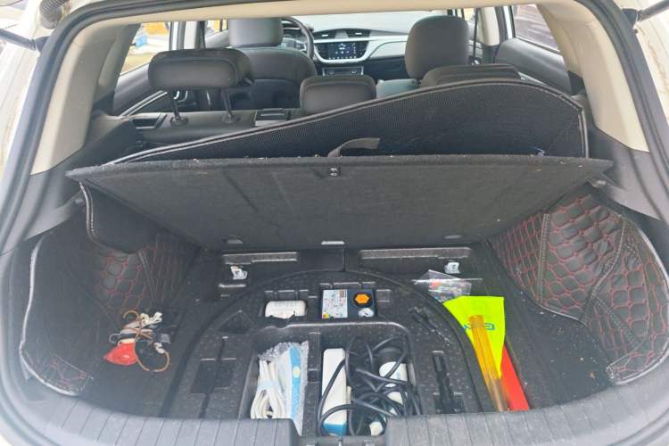 Used Geely Auto Emgrand GSe 2018 Zunshang Model Trunk