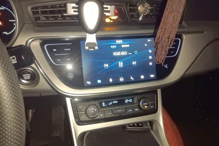 Used Geely Auto Emgrand GSe 2018 ZhenShang Model Audio And AC Panel