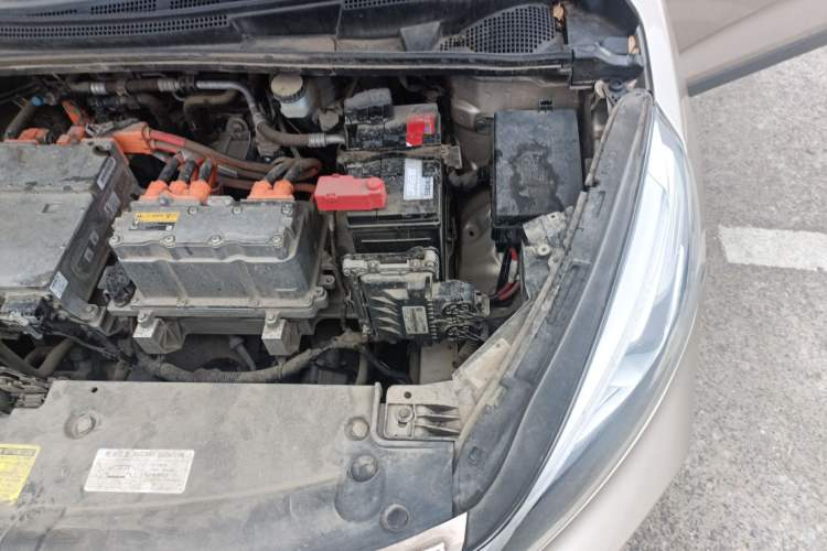 Used Geely Auto Emgrand GSe 2018 LingShang Model Engine Bay Left