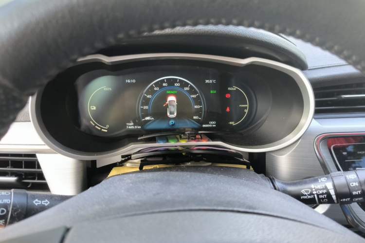 Used Geely Auto Emgrand GSe 2018 ZhenShang Model Instrument Cluster
