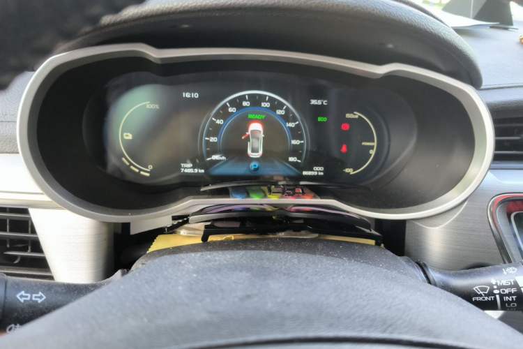 Used Geely Auto Emgrand GSe 2018 ZhenShang Model Odometer Close Up