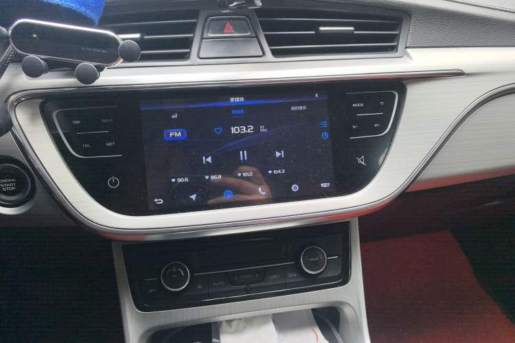 Used Geely Auto Emgrand GSe 2019 Restyled 500 LingShang Version Audio And AC Panel