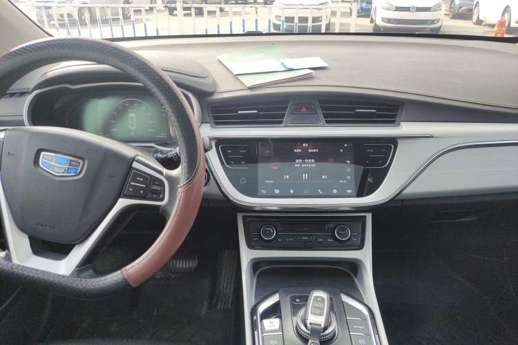 Used Geely Auto Emgrand GSe 2019 500 ZhenShang Edition Audio And AC Panel
