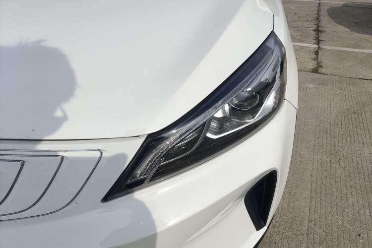 Used Geely Auto Emgrand GSe 2019 500 ZhenShang Edition Left Front Headlight