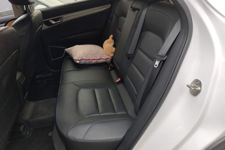 Used Geely Auto Emgrand GSe 2019 Revised Version 500 Prestige Edition Left Rear Seat