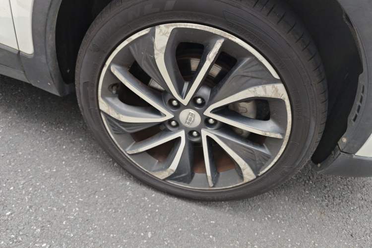 Used Geely Auto Emgrand GSe 2019 Revised Version 600 Luxury Edition Right Front Wheel Hub