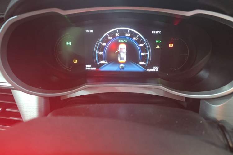 Used Geely Auto Emgrand GSe 2019 500 ZhenShang Edition Odometer Close Up