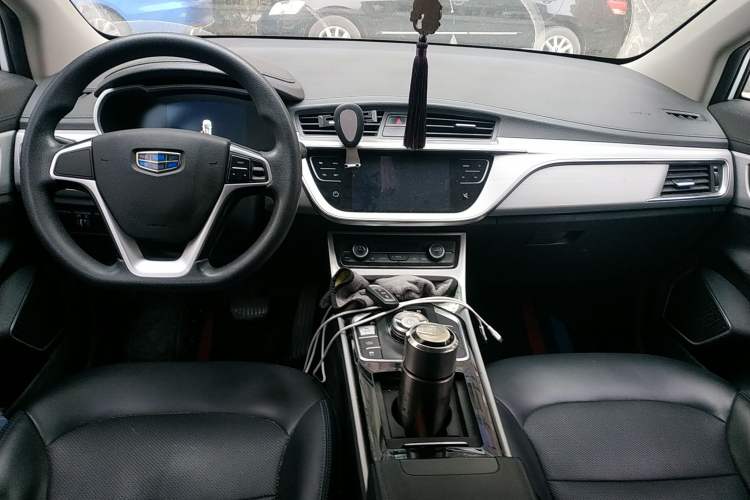 Used Geely Auto Emgrand GSe 2020 500 LingShang Model Center Console