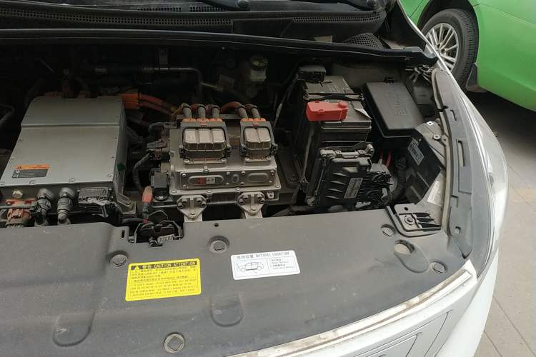 Used Geely Auto Emgrand GSe 2020 500 LingShang Model Engine Bay Left