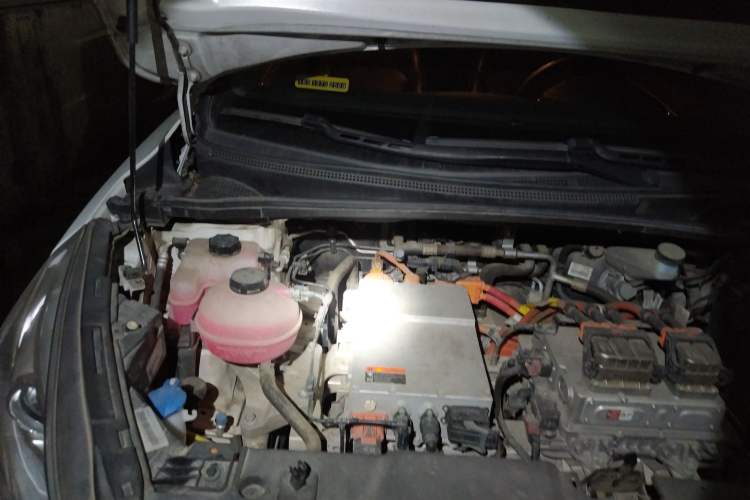 Used Geely Auto Emgrand GSe 2020 500 LingShang Model Engine Bay Right