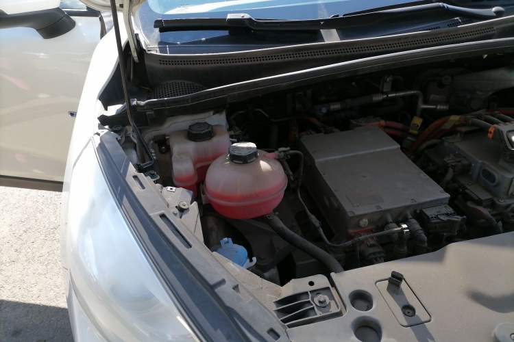 Used Geely Auto Emgrand GSe 2020 500 LingShang Model Engine Bay Right