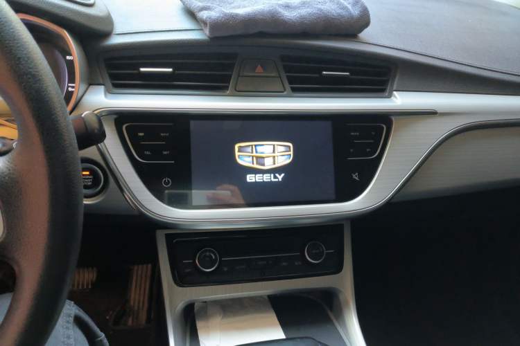 Used Geely Auto Emgrand GSe 2020 500 LingShang Model Audio And AC Panel