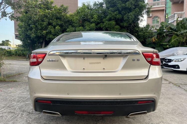 Used Geely Auto Emgrand GT 2016 2.4L Comfort Version Exterior 4
