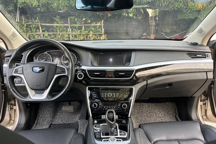 Used Geely Auto Emgrand GT 2016 2.4L Comfort Version Interior 1