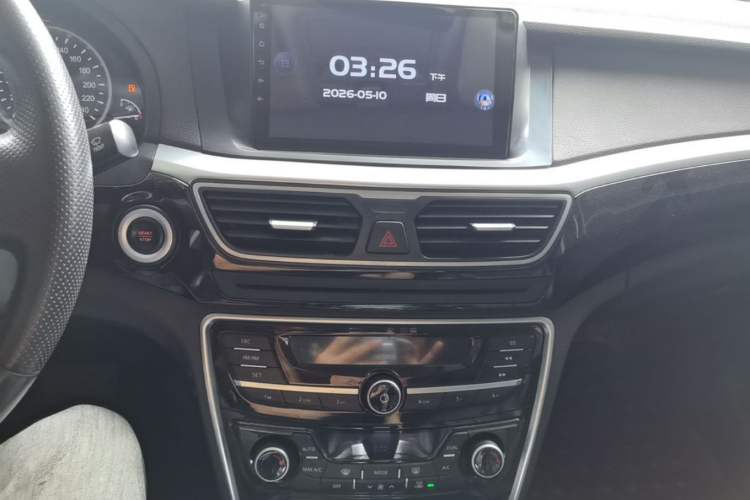 Used Geely Auto Emgrand GT 2015 2.4L Comfort Model Audio And AC Panel