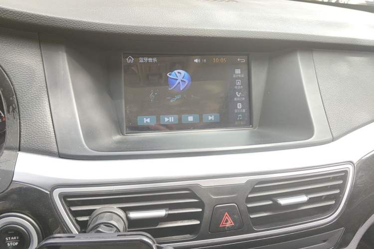 Used Geely Auto Emgrand GT 2015 2.4L Comfort Model Audio And AC Panel