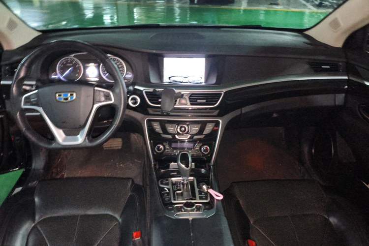 Used Geely Auto Emgrand GT 2015 1.8T Premium Model Center Console