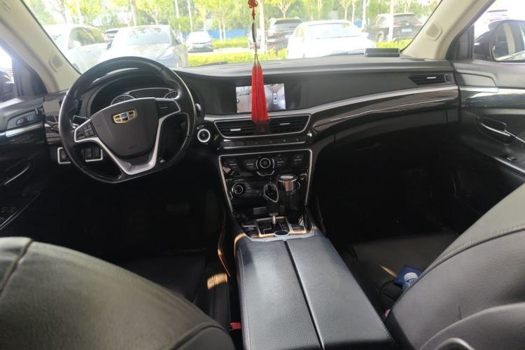 Used Geely Auto Emgrand GT 2015 1.8T Flagship Model Center Console