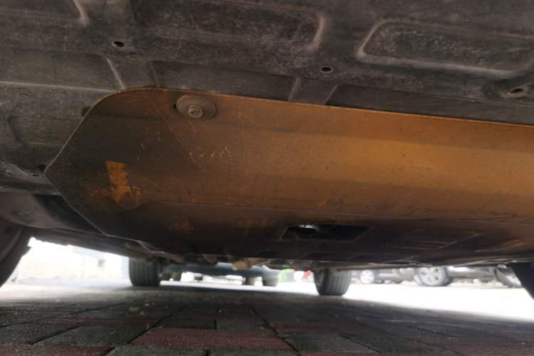 Used Geely Auto Emgrand GT 2015 1.8T Flagship Model Chassis Front