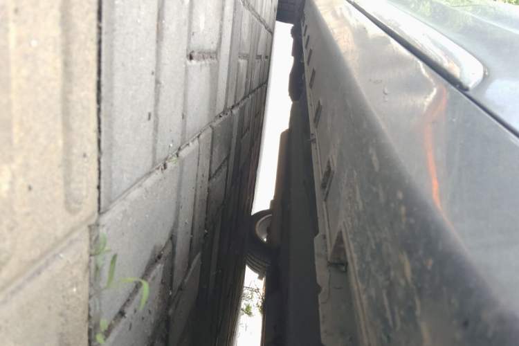 Used Geely Auto Emgrand GT 2015 2.4L Comfort Model Chassis Front Right