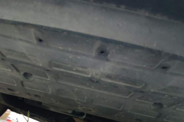 Used Geely Auto Emgrand GT 2015 1.8T Flagship Model Chassis Front