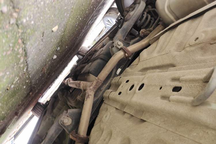Used Geely Auto Emgrand GT 2015 1.8T Flagship Model Chassis Rear