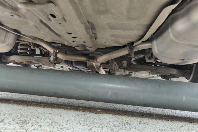 Used Geely Auto Emgrand GT 2015 1.8T Luxury Model Chassis Rear