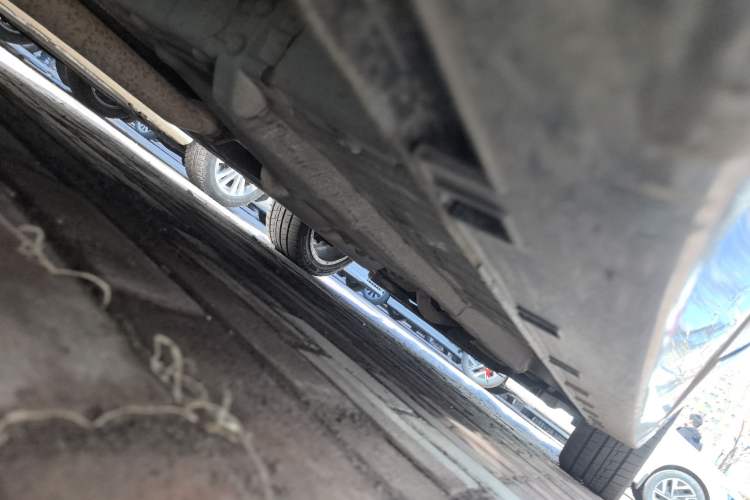 Used Geely Auto Emgrand GT 2015 1.8T Flagship Model Chassis Rear Right