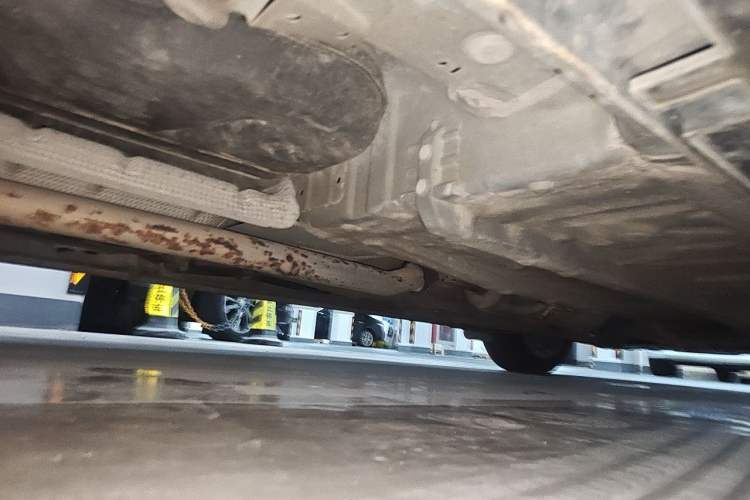 Used Geely Auto Emgrand GT 2015 2.4L Comfort Model Chassis Rear Right