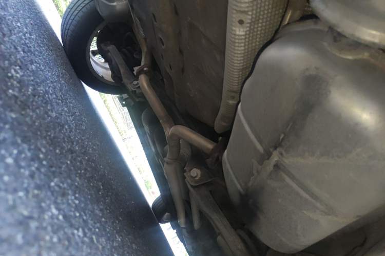 Used Geely Auto Emgrand GT 2015 1.8T Flagship Model Chassis Rear
