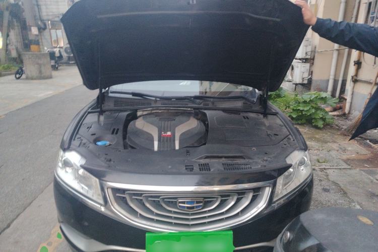 Used Geely Auto Emgrand GT 2015 1.8T Comfort Model Engine Bay
