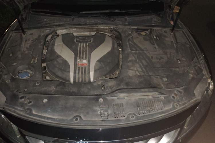 Used Geely Auto Emgrand GT 2015 1.8T Premium Model Engine Bay