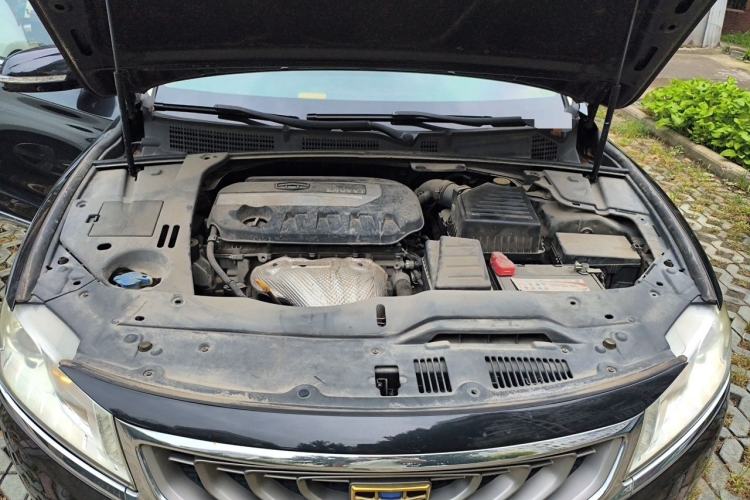 Used Geely Auto Emgrand GT 2015 2.4L Comfort Model Engine Bay